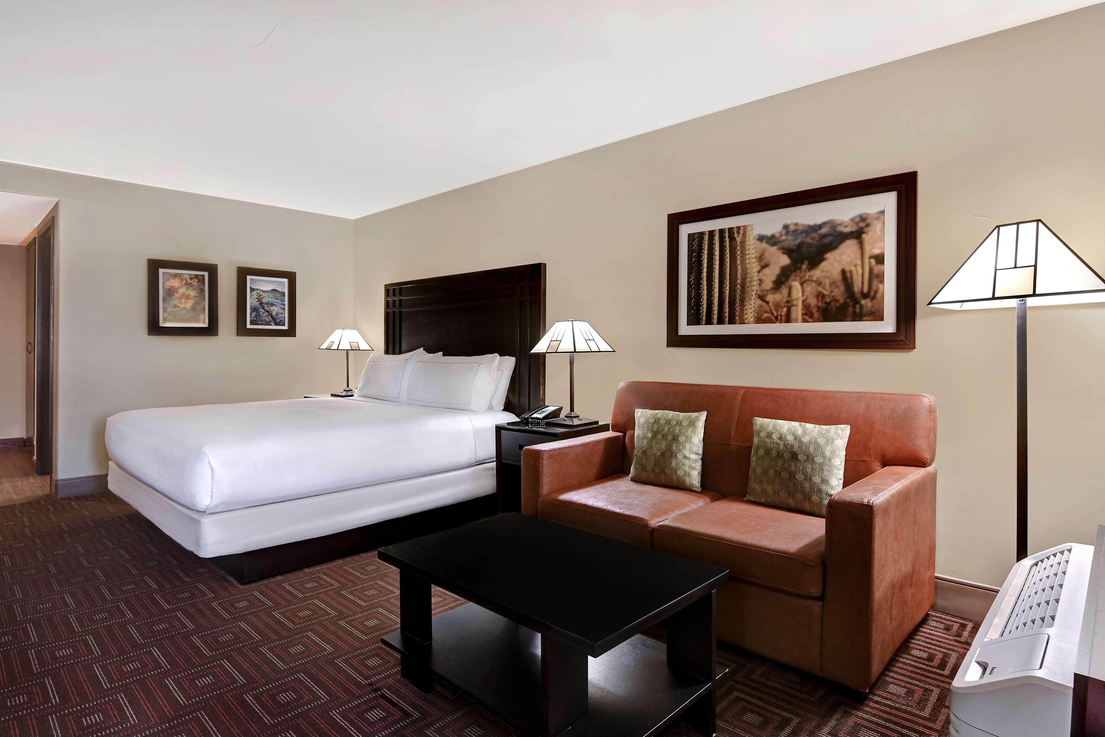 Doubletree By Hilton Phoenix- Tempe Exterior foto